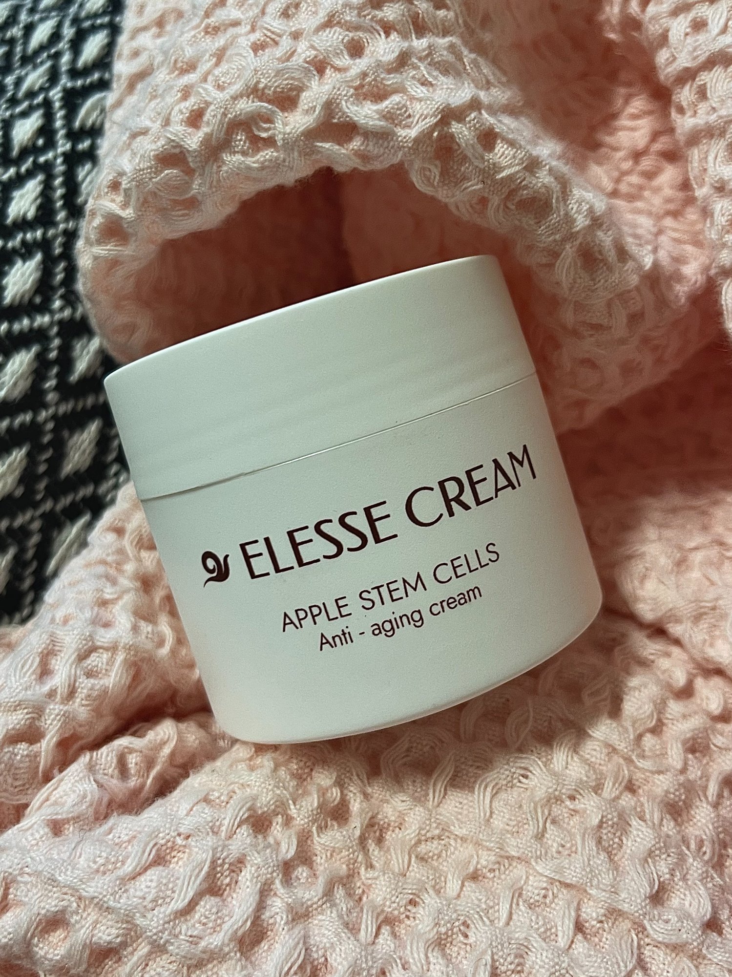 Elesse Cream – textura suave